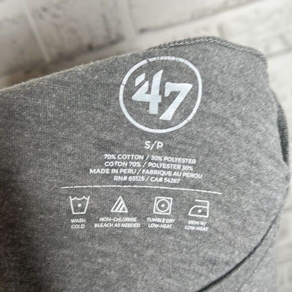 CHICAGO BEARS '47 BRAND SLATE ADULT GREY T-SHIRT Size Small - Picture 5 of 5